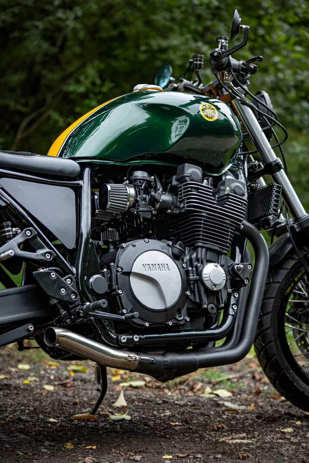 The Yamaha XJR1300 retrofited with a great face